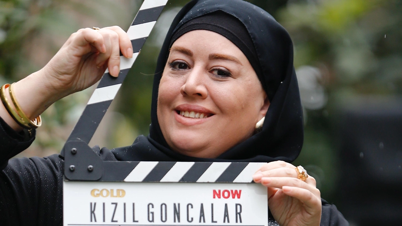 Melisa Doğu joins the cast of Kızıl Goncalar, bringing new excitement to the popular Turkish TV series.