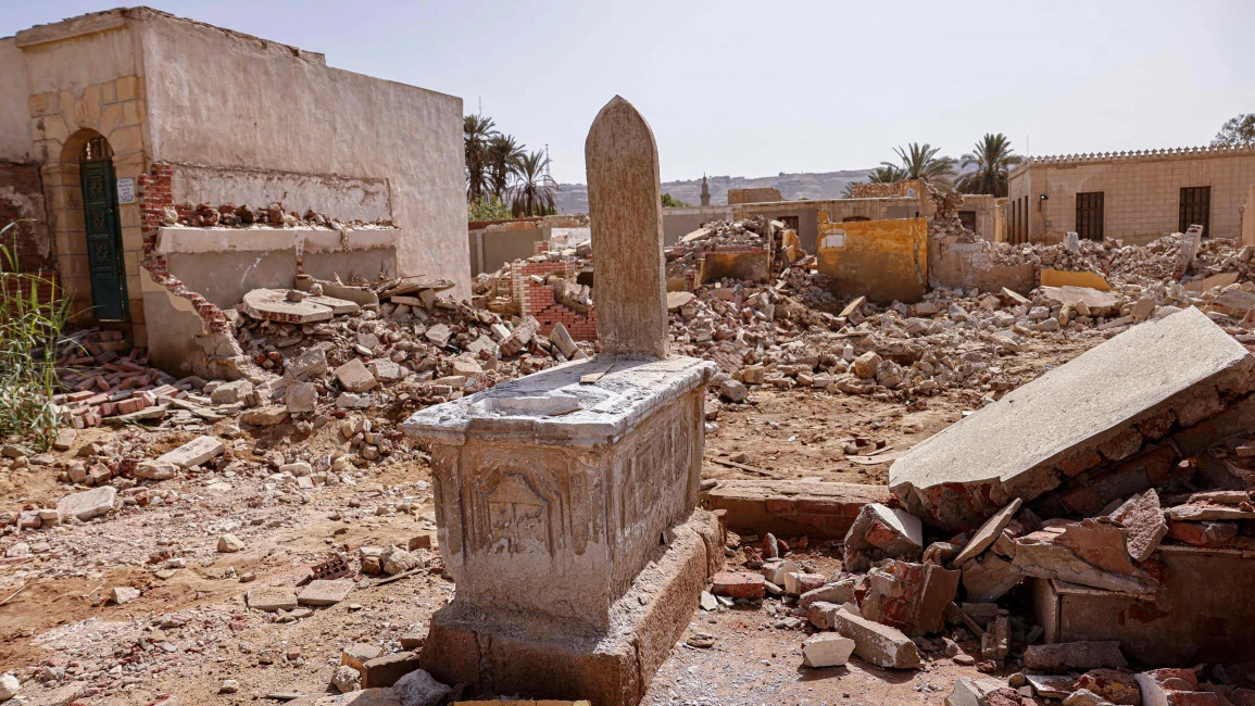 Demolition site of the Ottoman tomb commissioned by Abdulhalim Pasha in Cairo.