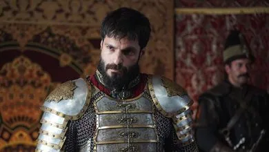 Scene from Mehmed: Fetihler Sultanı Episode 24, featuring Sultan Mehmed strategizing amidst the siege of Constantinople.