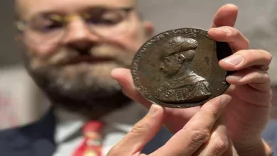 Sultan Mehmed II's mysterious medallion goes up for auction in London