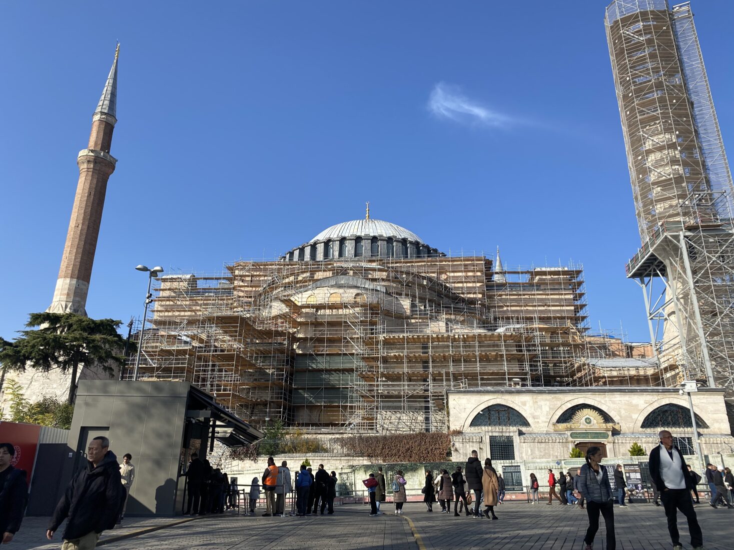 Hagia Sophia’s facade to be freed from non-original plaster in bold restoration move