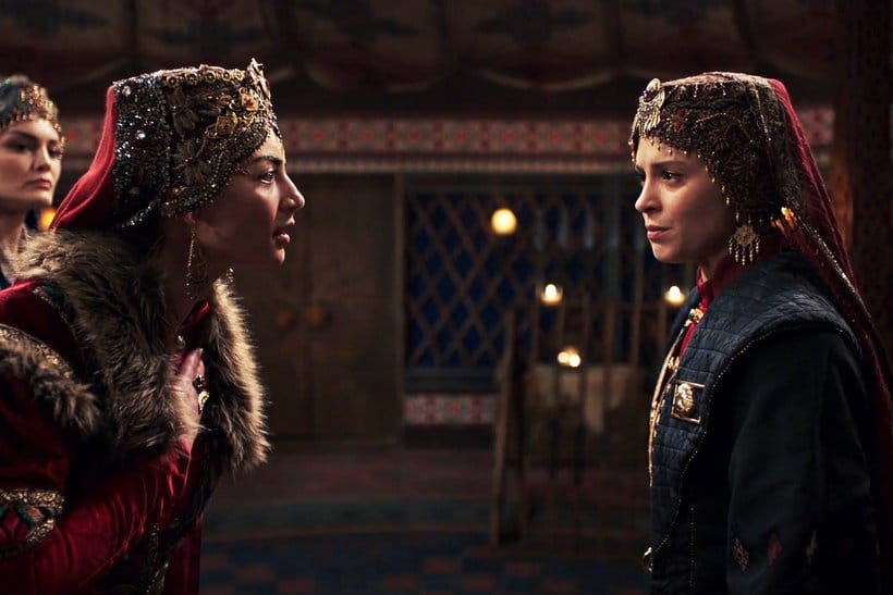 Bala Hatun confronts Begüm Hatun in Kuruluş Osman episode 177