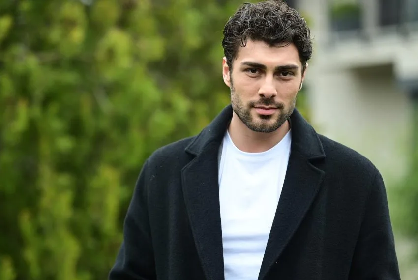 Ali Öner joins the new Turkish drama Sahipsizler after Kuruluş Osman